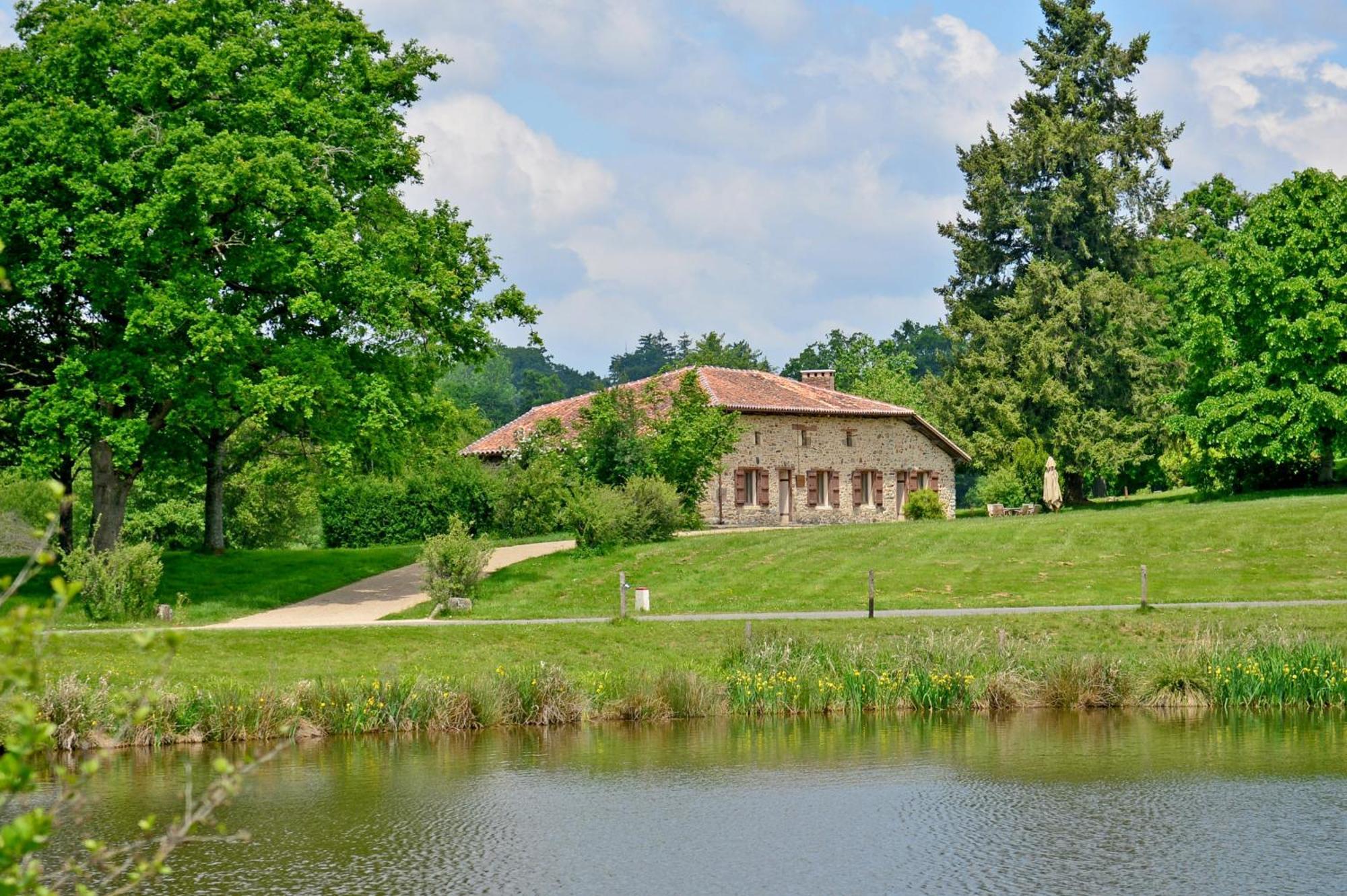 Hotel Domaine Des Etangs, Auberge Resorts Collection Massignac Værelse billede